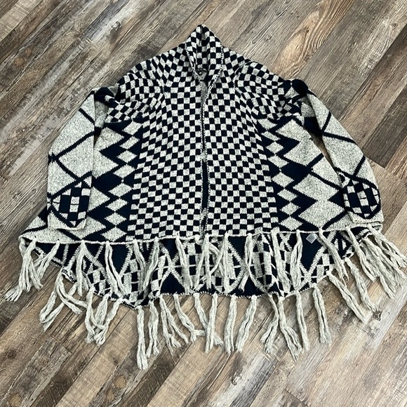 Dolce Cabo Southwest Geometric Open Front Sweater Size S/M Ranch Boho Fringe - Picture 6 of 16